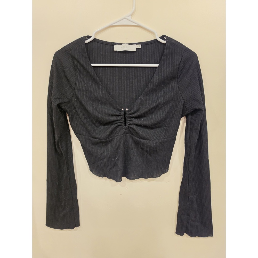 ASTR The Label Black Ruched Bell Sleeve Crop Top Y2K Boho Whimsigoth M